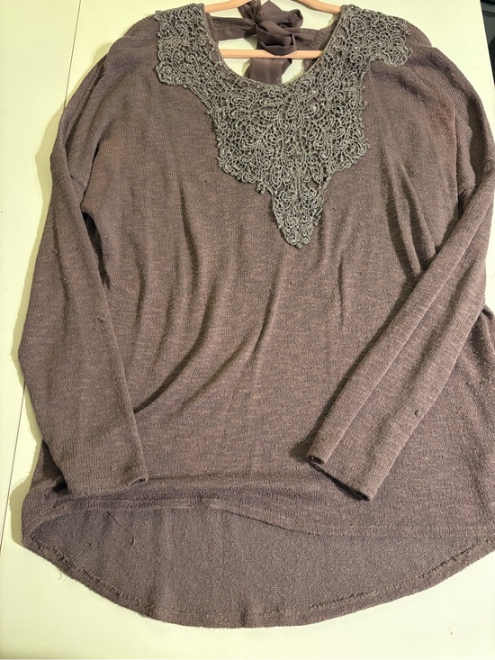 Daytrip Tops - Daytrip Mauve Lace-Trim Long Sleeve Tunic